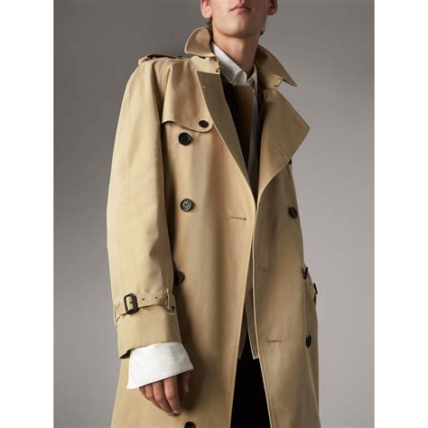 trench burberry occasion homme|authentic Burberry men trench coat.